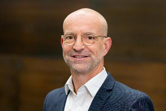 
Portrait of Hagen Siegemund, member of the Supervisory Board of Toll Collect GmbH