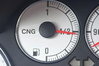 
A fuel tank display in a natural gas vehicle